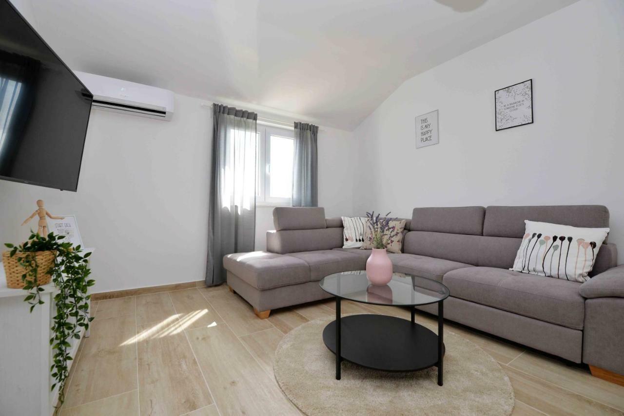 Apartments Enida Betina (Sibenik-Knin) Exterior foto